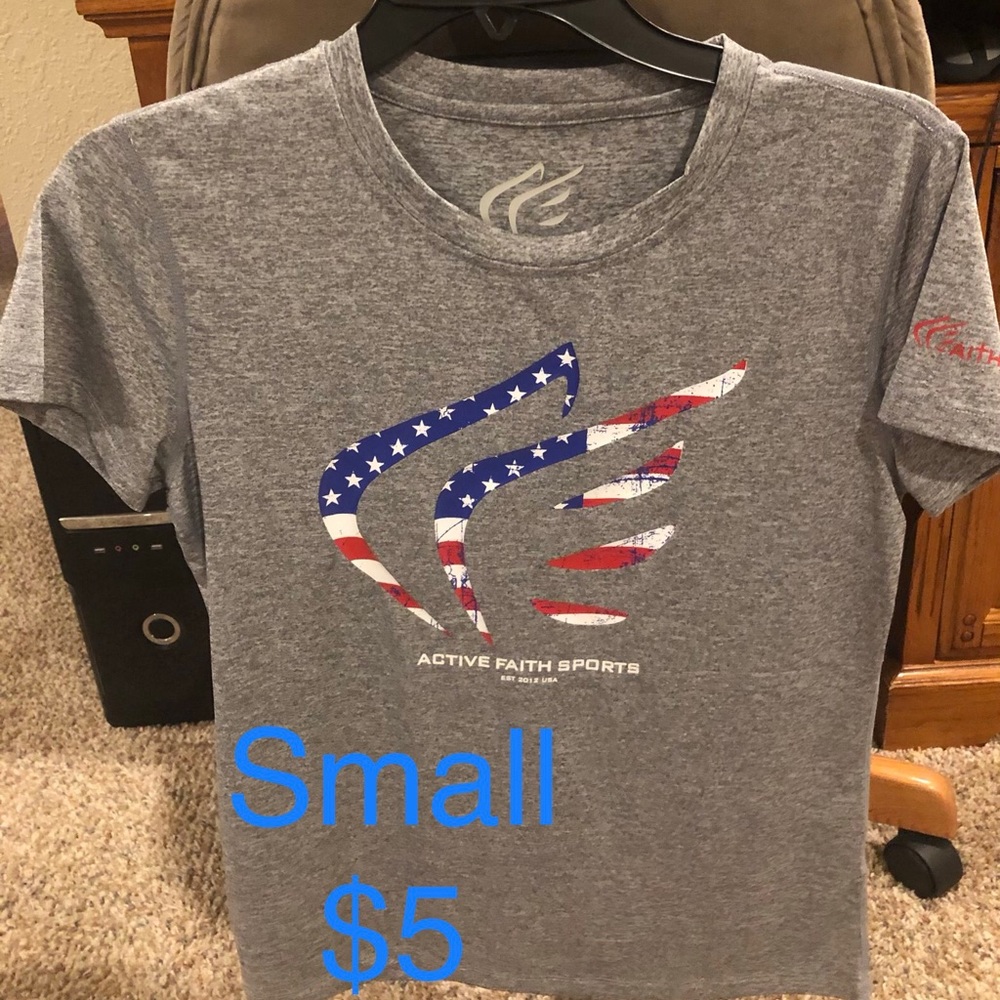 T shirt